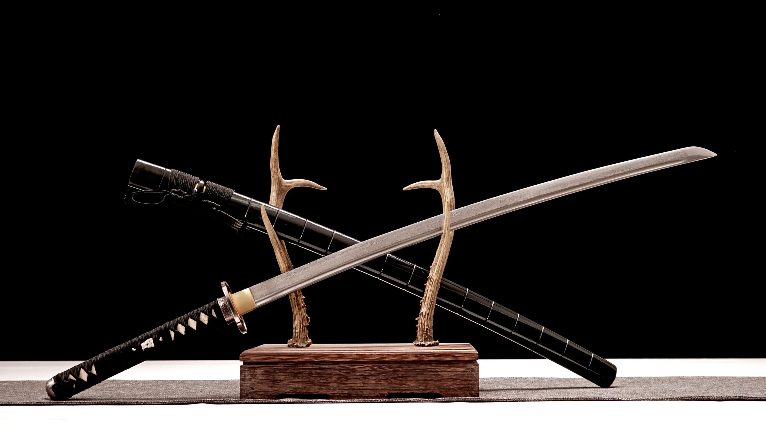 Katana Daisen (acier Damas)